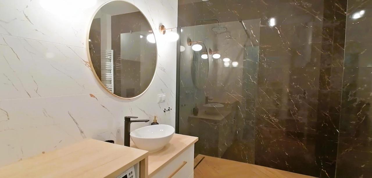 Apartament Ogrody 레스노 외부 사진